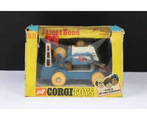 Boxed Corgi 811 James Bond 007 Moon Buggy from 'Diamonds Are Forever' diecast model, diecast vg with gd decals, inner packagi