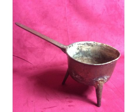 An 18th Century bronze skillet