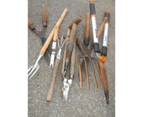 A quantity of small garden tools, shears, forks etc