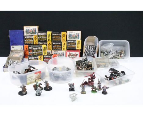 War Gaming - Collection of metal / plastic wargaming figures featuring 15 x boxed Minifigs by Miniature Figurines, 3 x boxed 