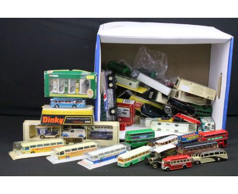 14 Boxed diecast models featuring Dinky Speedwheels 296 Duple Viceroy 37 Luxury Coach, Lledo, Majorette and Corgi plus a quan