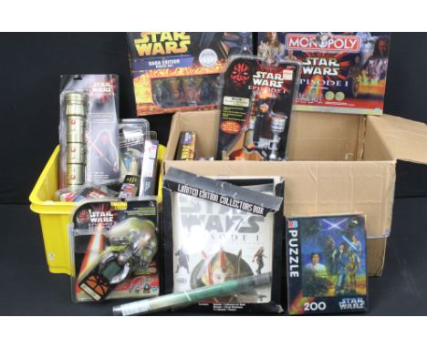 Star Wars - Collection Of Star Wars collectibles / toys to include boxed Hasbro Episode I Monopoly, boxed Tiger Electronics N