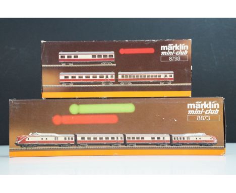 Boxed Marklin Mini Club Z gauge 8873 train pack and 8793 coach pack, both complete (2)