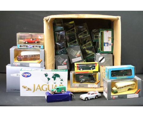 27 boxed Corgi diecast models featuring 318 Jaguar XJS, 97700 Jaguar Through The Years, D700/4 Jaguar Mark II, 98121 Jaguar E