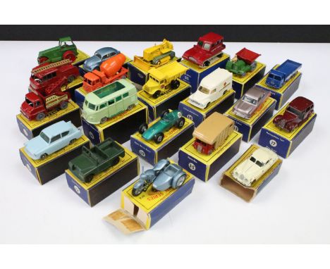 20 Boxed Matchbox Lesney 75 Series diecast models, play worn, to include 20 Transport Tank, 32 Jaguar XK140, 33 Ford Zodiac, 
