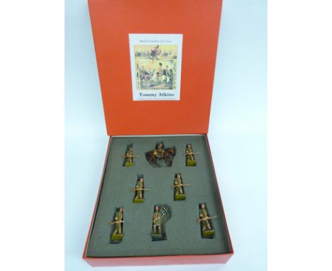 Tommy Atkins diecast WWI soldier set comprising eight Scottish soldiers, one on horseback and one playing bagpipes, in origin