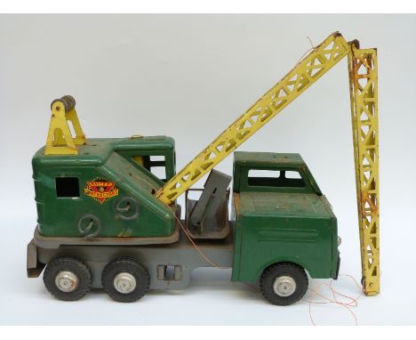 Marx tinplate Lumar Contractors High Lift Mobile Crane. 