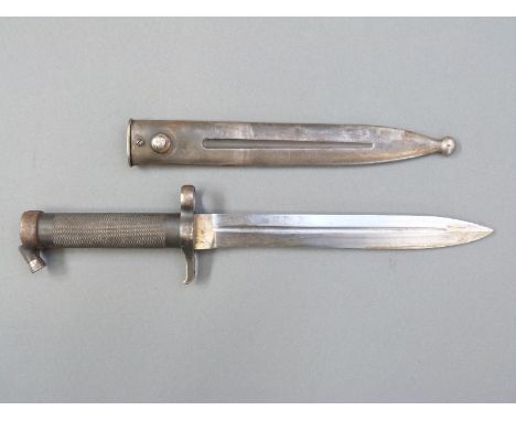 WWI Swedish 1896 pattern bayonet marked EJ.AB 379 to blade and number 404 to hilt, in steel scabbard numbered 304, blade leng