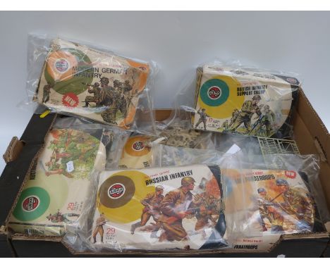 A large quantity of Airfix 1:32 scale model soldiers including British, Russian and German infantry, some in original boxes