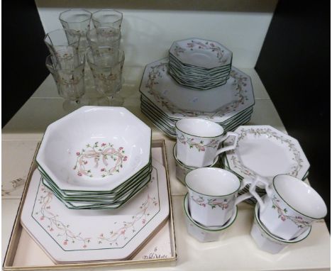 A quantity of Eternal Beau dinner and tea ware including bowls, cups, saucers etc, together with six similarly decorated wine