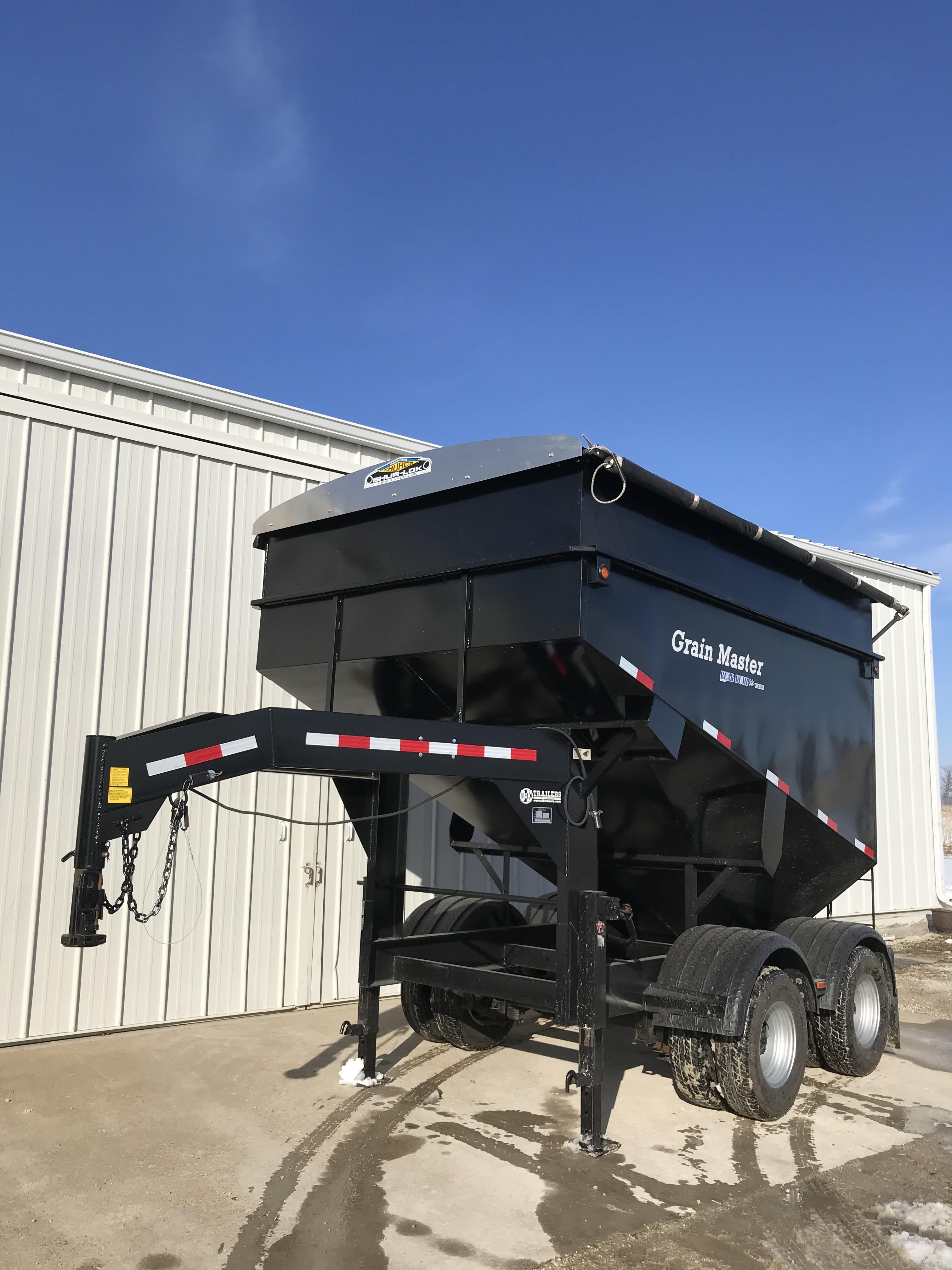 2015 D&K Grain Master 450 Bu. Grain Trailer, Gooseneck Hitch, 212 Ton