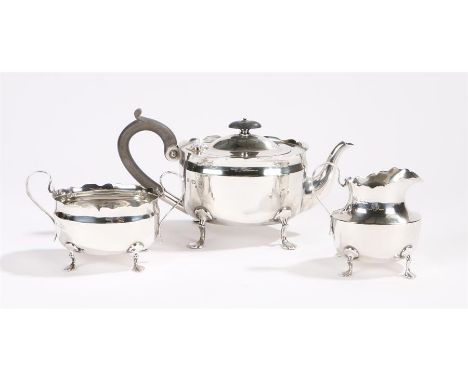 Edward VII silver tea set, Birmingham 1901, maker Hukin & Heath (John Thomas Heath & John Hartshorne Middleton), comprising t