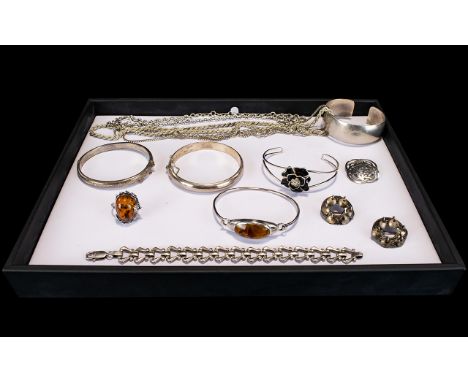An Excellent Collection of Hallmarked - Various Assorted Silver Jewellery ( 14 ) Items In Total - Please See Photo. Comprises