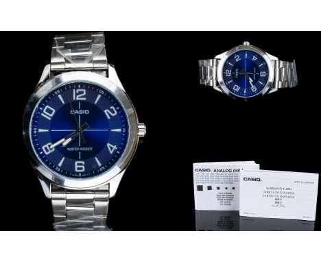 Casio - Gents MTP-VXOID Series Stainless Steel - Analog Wrist Watch, Blue Dial, Seconds Sweep. Brand New Condition with Tag a