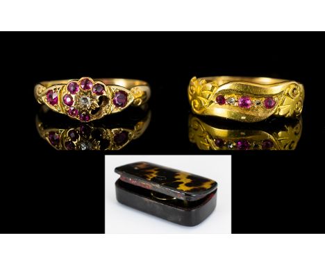 George III Tortoiseshell and Horn Hinged Snuff Box. c.1800, The Box Contains Two 18ct Gold, Rubies and Diamonds Set Antique R