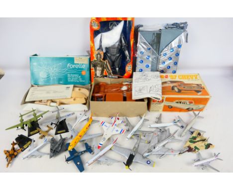 Matchbox - AMT - Character Options - Others - A '57 Chevy 1/25 scale kit PK-4112 (with instructions), A wooden Trout boat kit