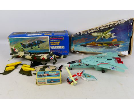 Nomura - Famous - Daiya - Three boxed vintage tinplate, plastic, battery operated and clockwork vintage model aircraft. Lot c