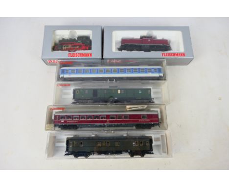 Fleischmann - 6 HO scale models railway items to include #64020 Class BR 89 005 0-6-0T, #64230 BR 212 329-7 and 4 similar coa