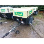 Ingersoll Rand R1090F 741 towable compressor (2007), VIN no. SC1741FXX7Y424716, indicated hours 1184