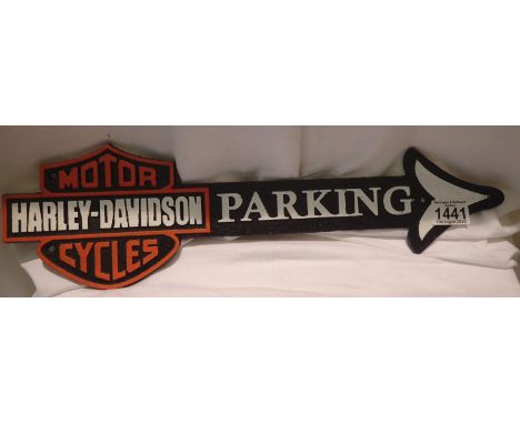 Cast iron Harley Davidson parking arrow, L: 49 cm. P&amp;P Group 2 (£18+VAT for the first lot and £3+VAT for subsequent lots)