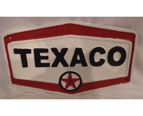Cast iron Texaco hexagonal plaque, W: 20 cm. P&amp;P Group 2 (£18+VAT for the first lot and £3+VAT for subsequent lots) 
