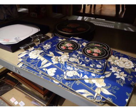 Royal Worcester boxed plate and a quantity of placemats. Not available for in-house P&amp;P 