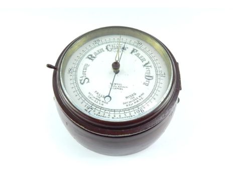 A Sewill early 20thC aneroid barometer, in an aeronautical wooden casing, stamped DWG 6296, m.1.140 RAF 4 A.R.E.8 D2970 P3040