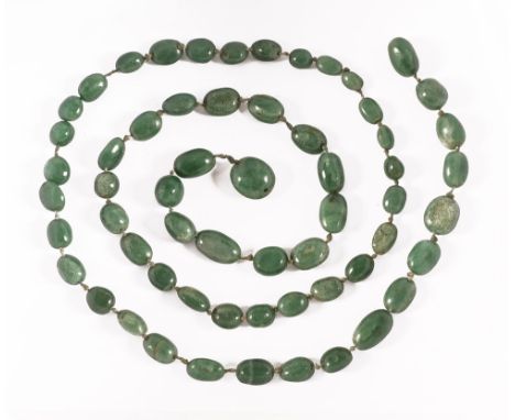 A jade necklace.  Length 112 cm.