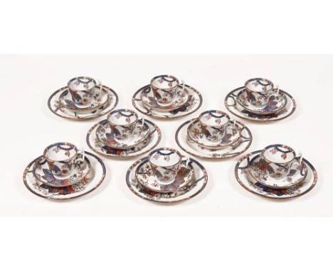 A Copeland and Garrett late Spode tobacco leaf pattern tea service, comprising eight cups, eight saucers and eight 20 cm plat