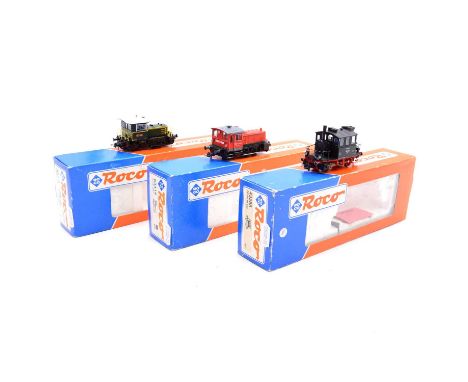 Roco HO gauge model railway locomotives, three including ref. 63414 DB 0-4-0 cargo diesel locomotive no. 333 048-7; ref. 4372