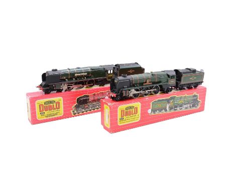 Hornby Dublo OO gauge model railway steam locomotives and tenders, two including ref. 2235 BR 4-6-2 West Country class 'Barns