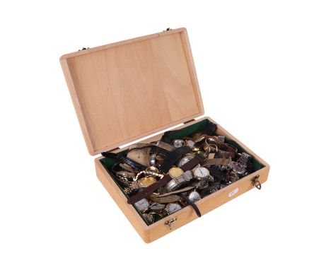 A quantity of assorted vintage gentleman's and ladies fashion wristwatches including Timex, Citroen, Oris and others, all for