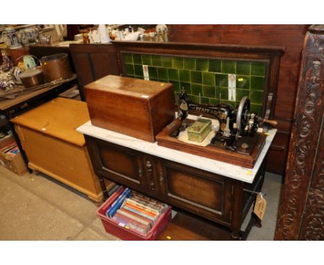 An early 20th Century marble top washstand with tile back  AF