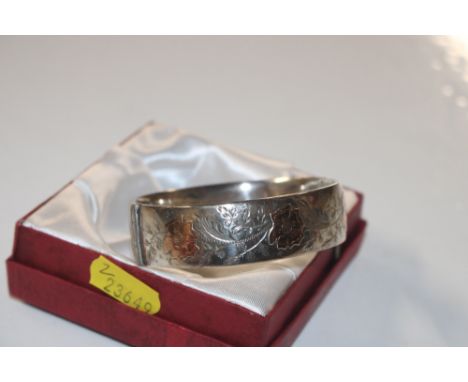 1964 Cohen &amp; Charles Birmingham Sterling silver bangle, approx. 48gms 