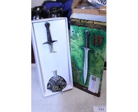 A new boxed Lord of the Rings miniature sword entitled 'Sting' 