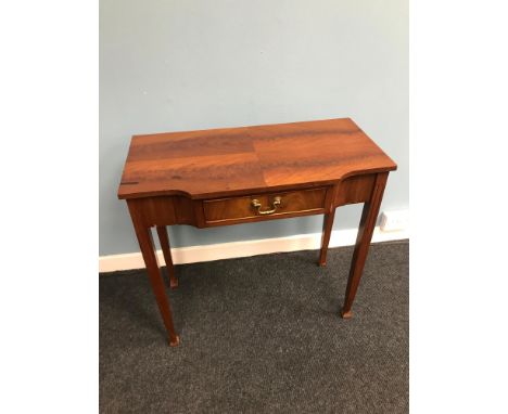 A Reproduction one drawer console table. Measures 72x75x38cm 