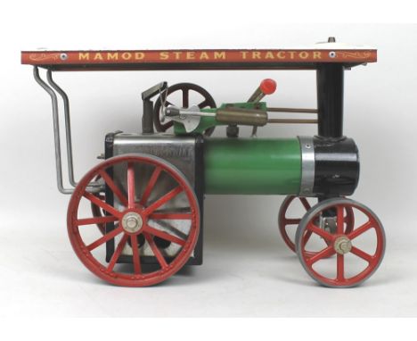 A Mamod Steam Roadster 1976 Steam Powered Car, 2 Seater Open Top, and a Mamod TE1A steam tractor. (2)
