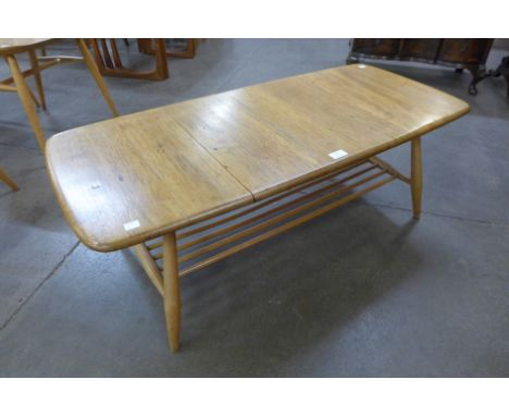 An Ercol Blonde elm and beech Windsor coffee table 