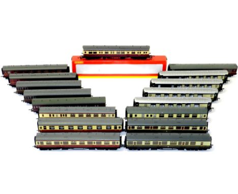 Bachmann, Hornby and Dapol Coaches (17) Bachmann: 2 x WR 1st/2nd coaches 1 x restaurant car in BR (British Railways ?) crimso
