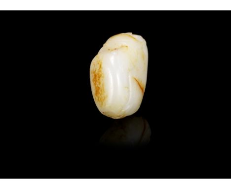 A white and russet jade pebble form snuff bottle18th/19th centuryWell hollowed and delicately carved as a large and smaller m