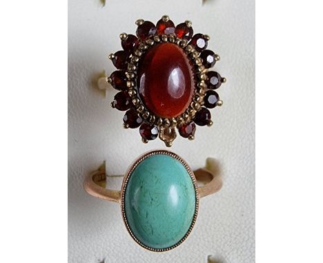 A 9ct rose gold turquoise ring, size R and a 9ct gold garnet cluster ring, size N 1/2, 7.2 gm. 