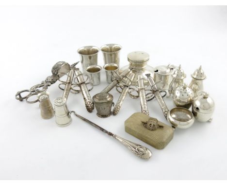 A mixed lot, comprising silver items: a Victorian cruet frame, two churn pepper pots, a mustard pot, a pair of pepper pots, a