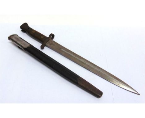 19TH CENTURY - A MKII 1888 PATTERN LEE METFORD BAYONET  of standard production specification, bearing various markings at the