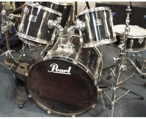 A Pearl Export six piece drum kit, having 22" kick drum, 14" snare (unbranded), 12" and 13" rack toms, 14" & 16" hanging floo