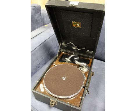VINTAGE GRAMOPHONE "HIS MASTERS VOICE" NO 5B IN ORIGINAL BOX