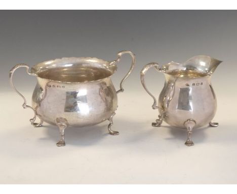 Edward VII silver cream jug and two-handled sugar basin, each of pot bellied Georgian design, Birmingham 1905, 6.8toz approx 
