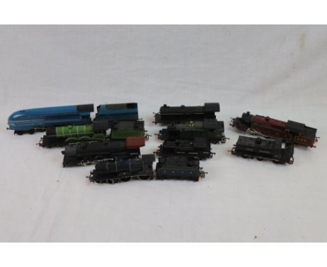 Seven OO gauge locomotives to include Hornby/Triang x 5, Mainline x 2, Mehno x 1 and Lima x 1