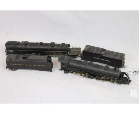 Two Rivarossi HO scale locomotives to include Norfolk and Western 2197 and Southern Pacific 4272, both vg