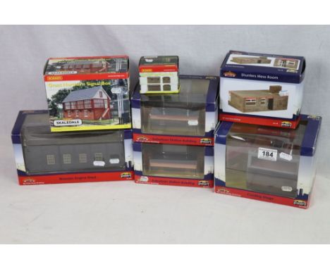 Seven boxed OO gauge model railway trackside buildings to include 5 x Bachmann Scenecraft (Shunters Mess Room, Surburban Stat