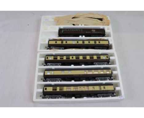 Two Lima OO gauge car sets featuring restaurant car and Palethorpes, both contained within original polystyrene